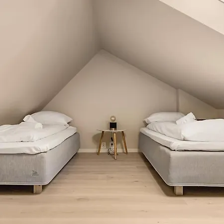 Lägenhet Dinbnb I New High-end Penthouse Apt - Wine, Dine & Views