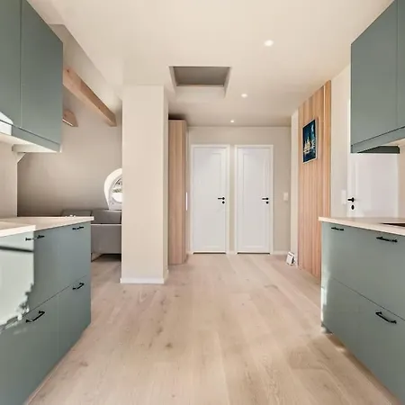 Dinbnb I New High-end Penthouse Apt - Wine, Dine & Views Lägenhet Bergen